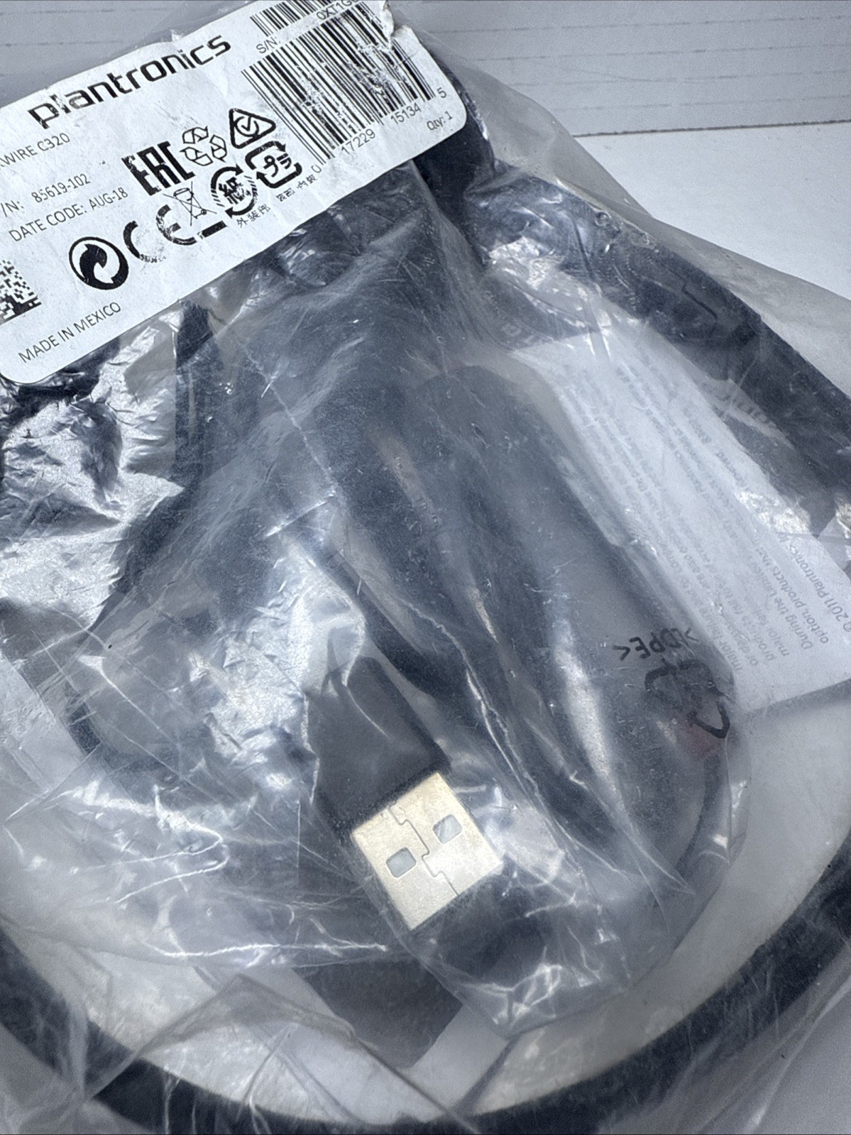 Plantronics Blackwire C3220 Stereo USB-A PC Headset