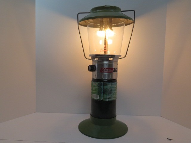 Coleman Model 5114 Portable Propane Lantern Original Tapered Lens EXCELLENT!
