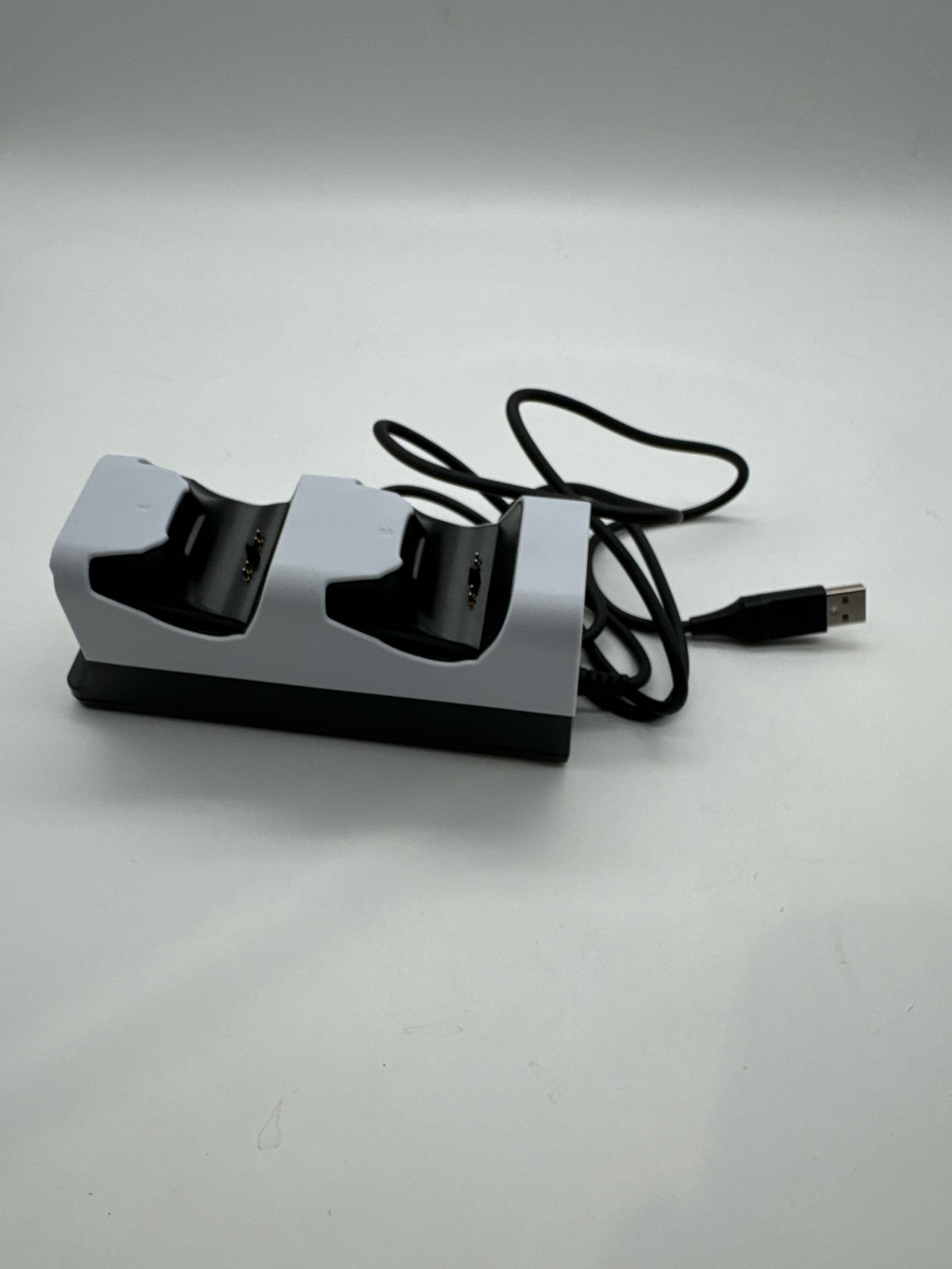 NEXT Dual Controller Charging Station Dock PlayStation 5 PS5 Remote White (3)