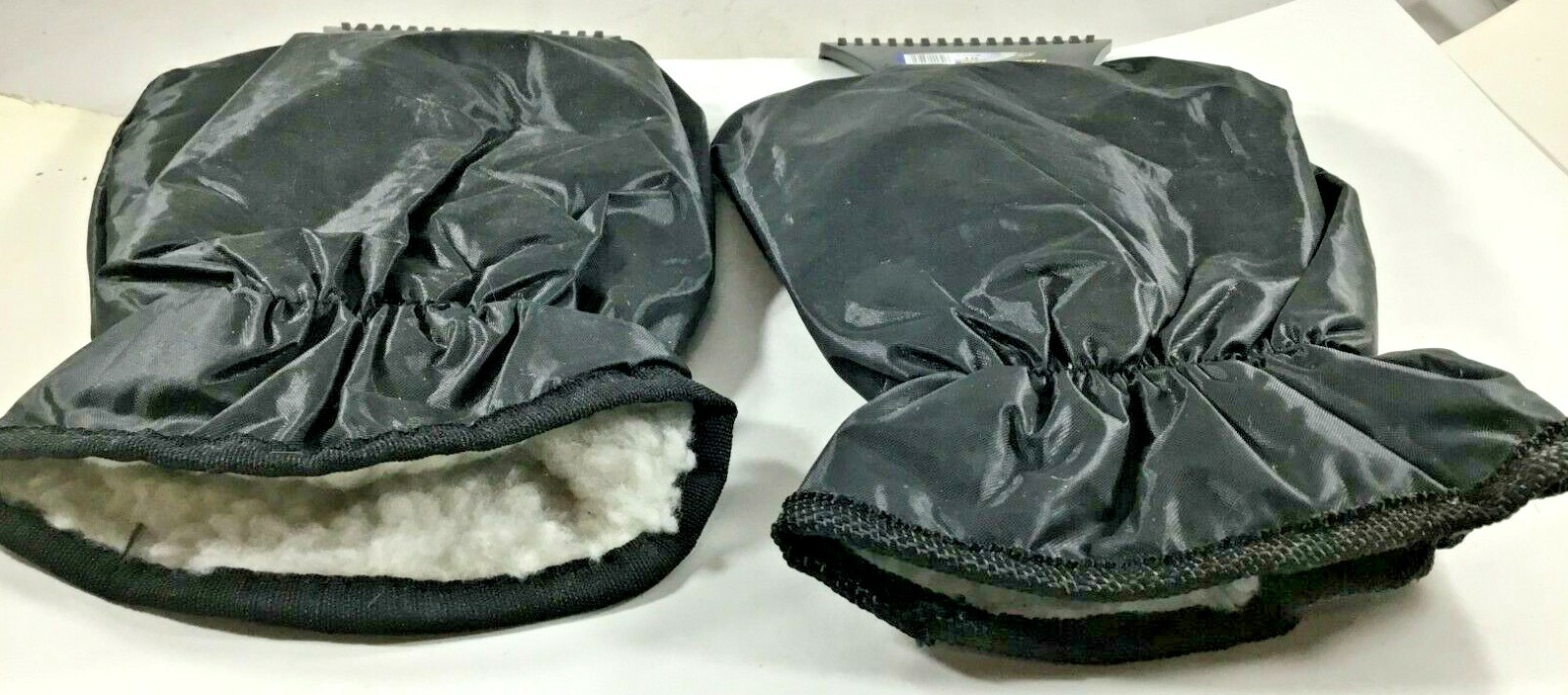 Black Ice Scraper Mitt Lined Fleece Car Snow Ice Windshield New