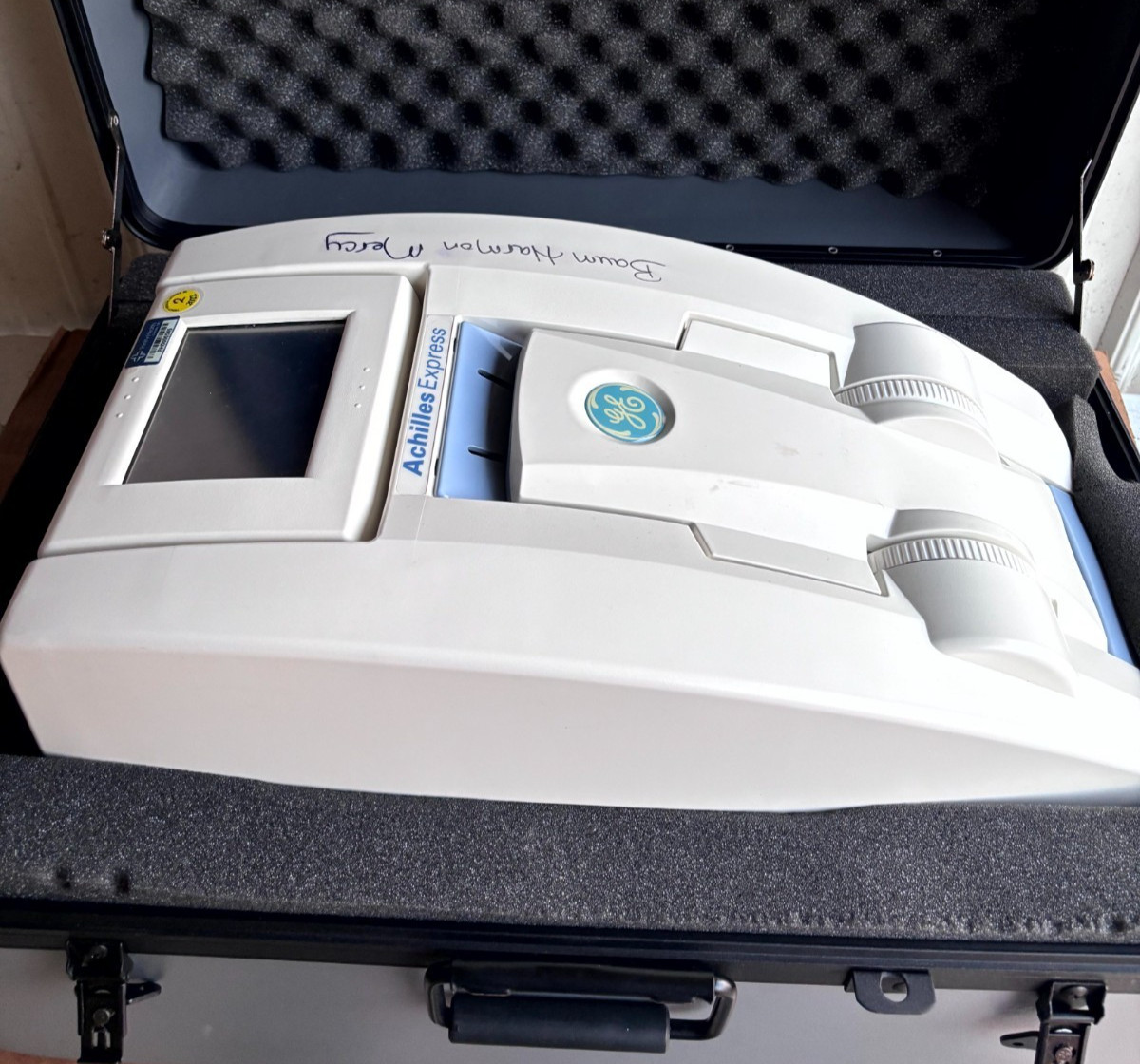 GE Medical Systems Achilles Express Portable Screening W/ Case For Parts Repair