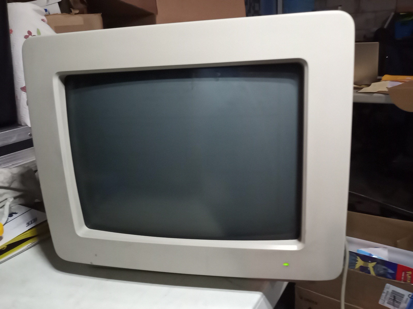 NCR Corporation Crt Monitor Powers On 3294-01 MBM-2195r Not Fully Tested Green