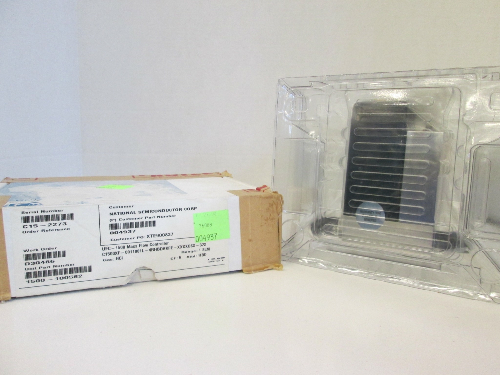 Unit UFC-1500, MFC, Mass Flow Controller, HCL, 1 SLM