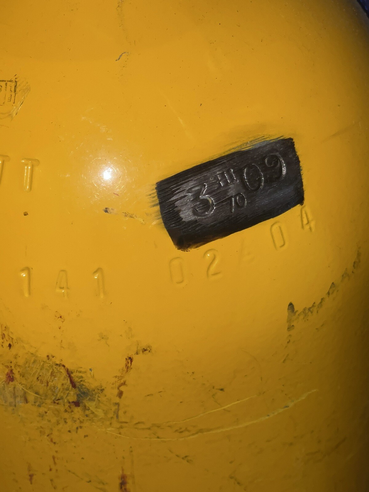 Scott SCBA tank with carrier