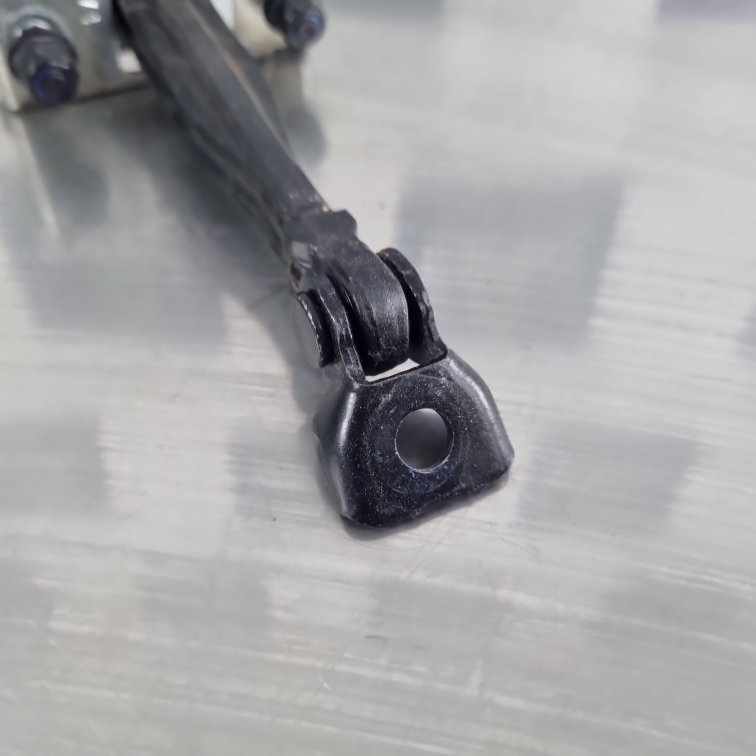 FIESTA MK8 2017-2023 5DR HATCH CHECK STRAP REAR DRIVER