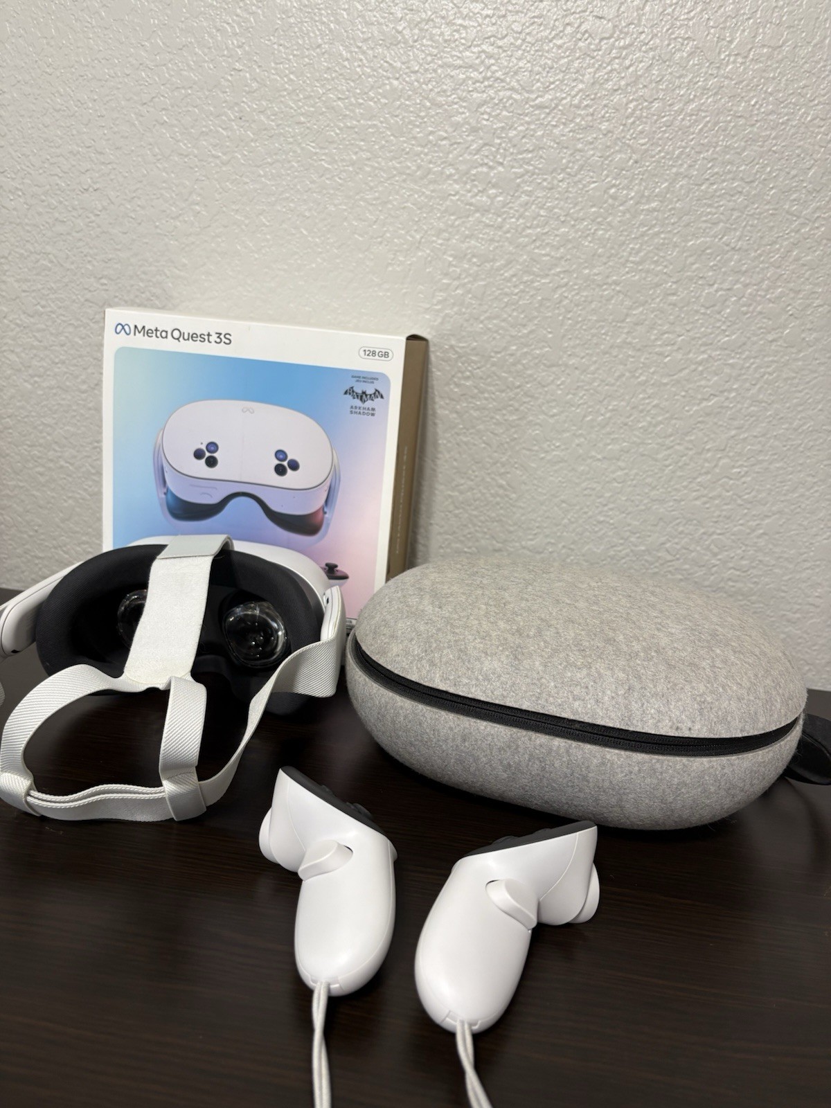 Meta Quest 3S 128GB VR Headset w/ Controllers, Carrying Case & Box