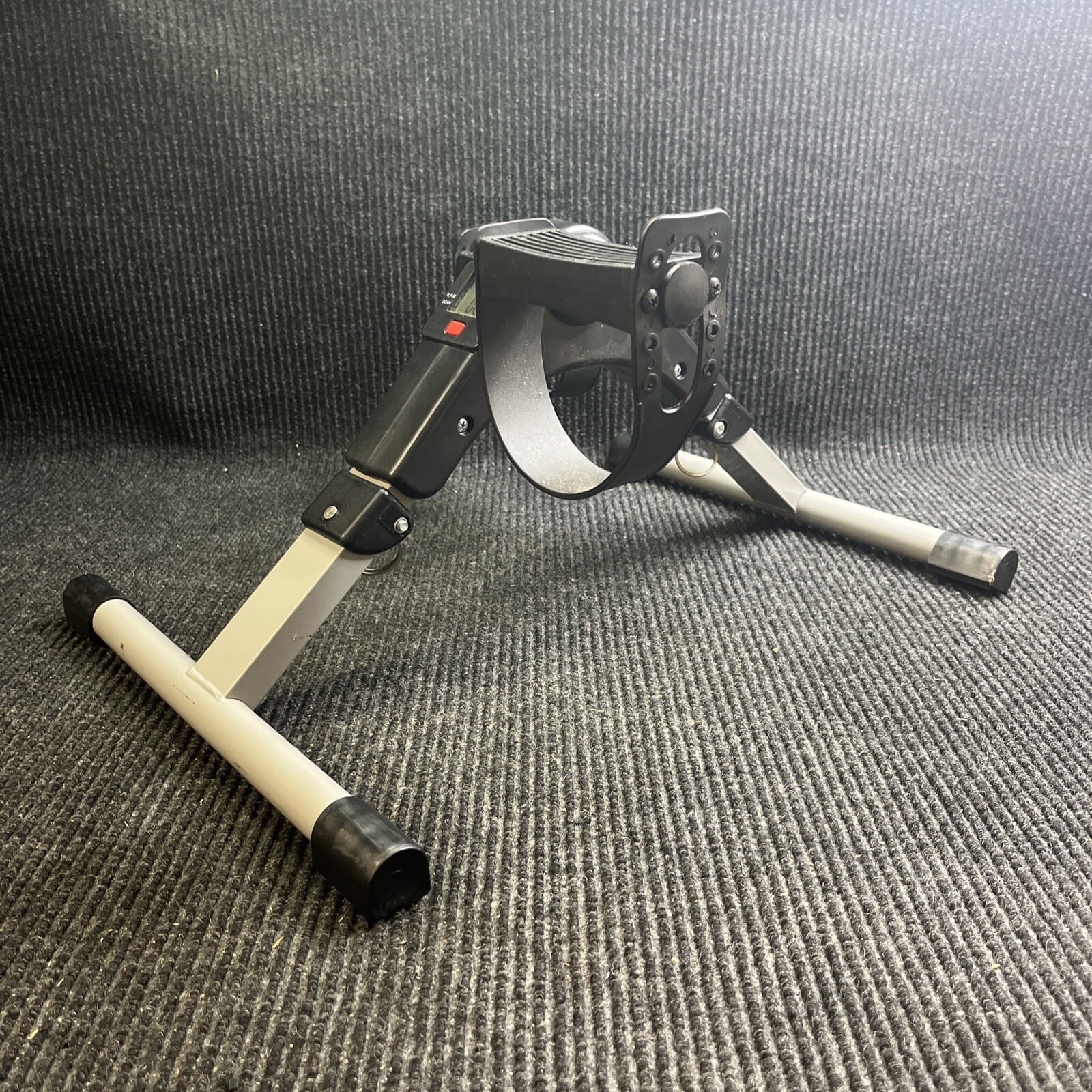 🔥🔥Stationary Under Desk Exercise Cycle Pedal Trainer *Missing Tension Knob