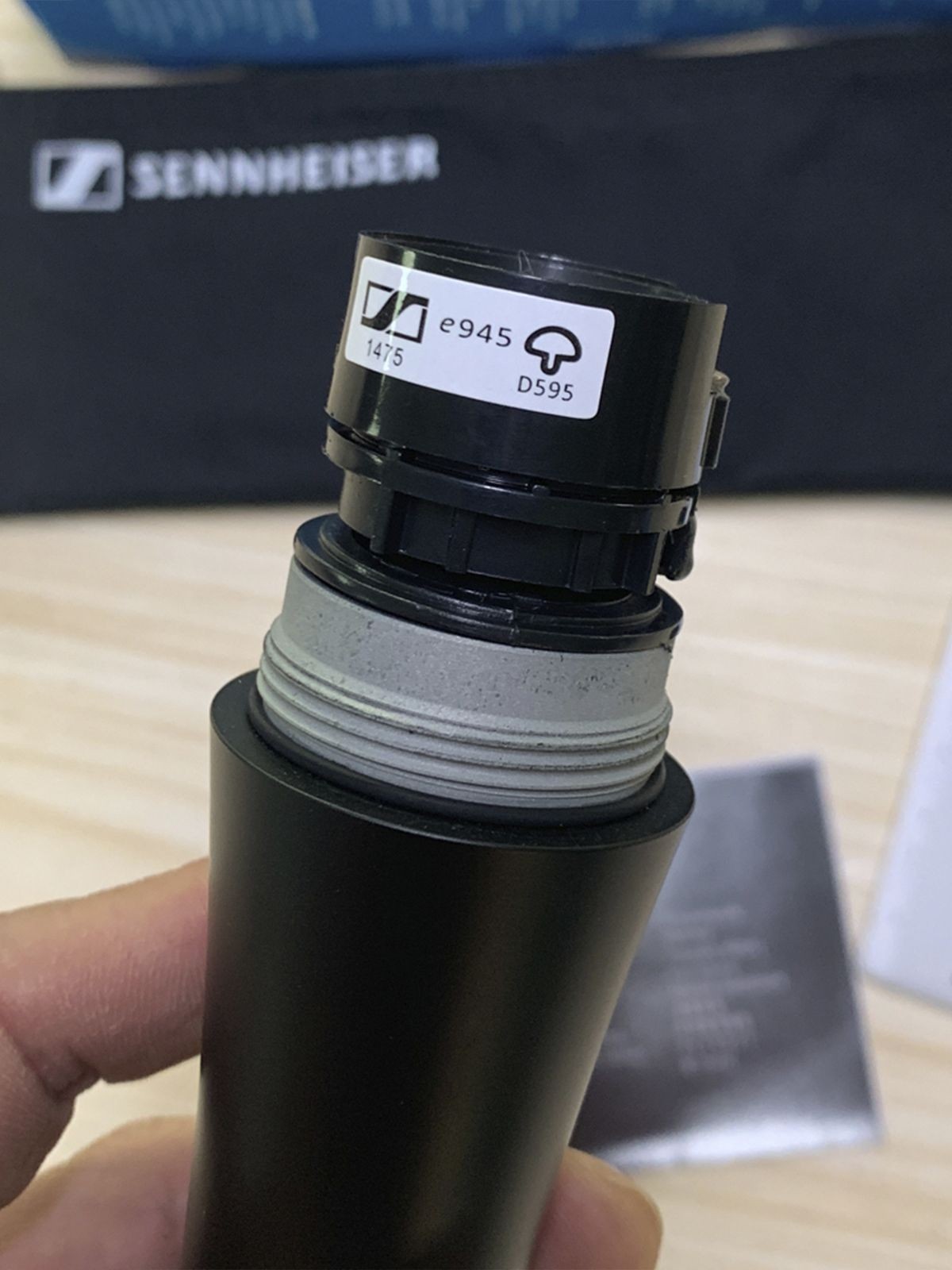 Sennheiser Professional E 945 Dynamic Super-Cardioid Vocal Microphone Wired