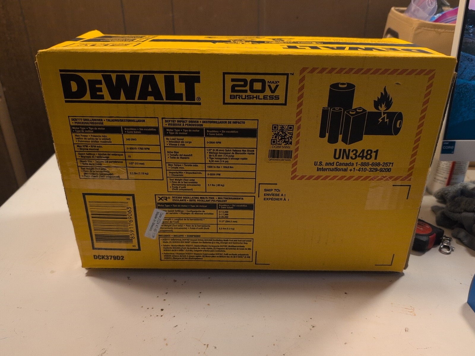 New - DEWALT 20V MAX Brushless Cordless 3 Tool Combo Kit DCK379D2
