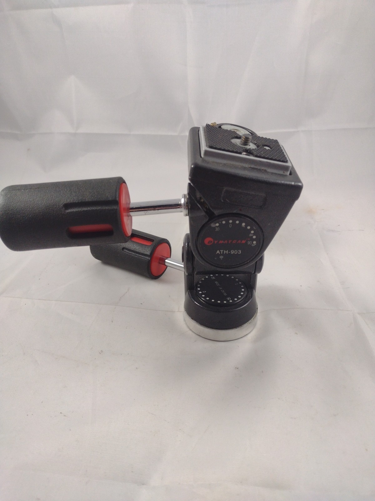 Preowned Dymatran Professional Tripod Head ATH-903