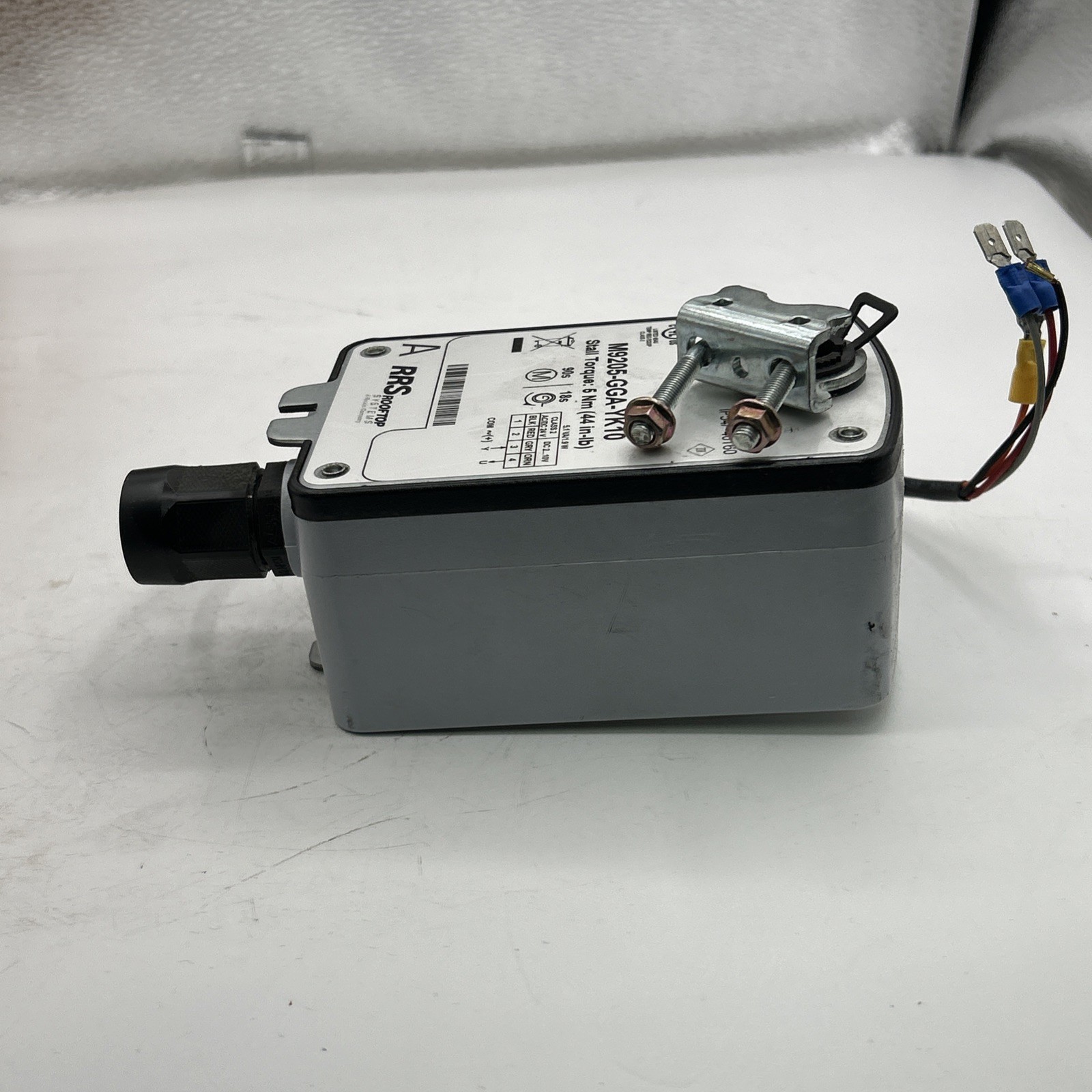 Johnson Controls Damper Actuator M9205-GGA-YK10 See Pics