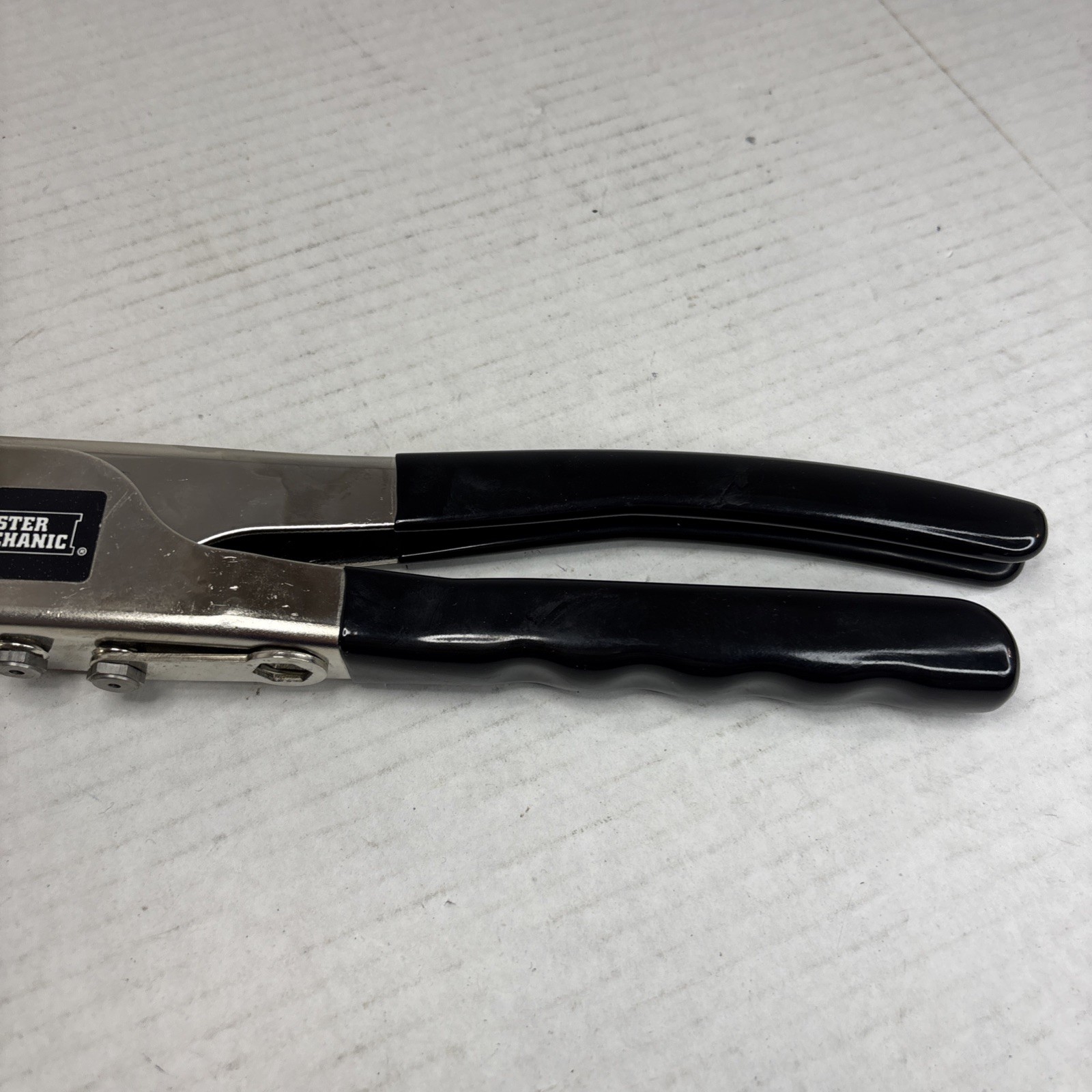 VTG Master Mechanic Heavy Duty Riveter