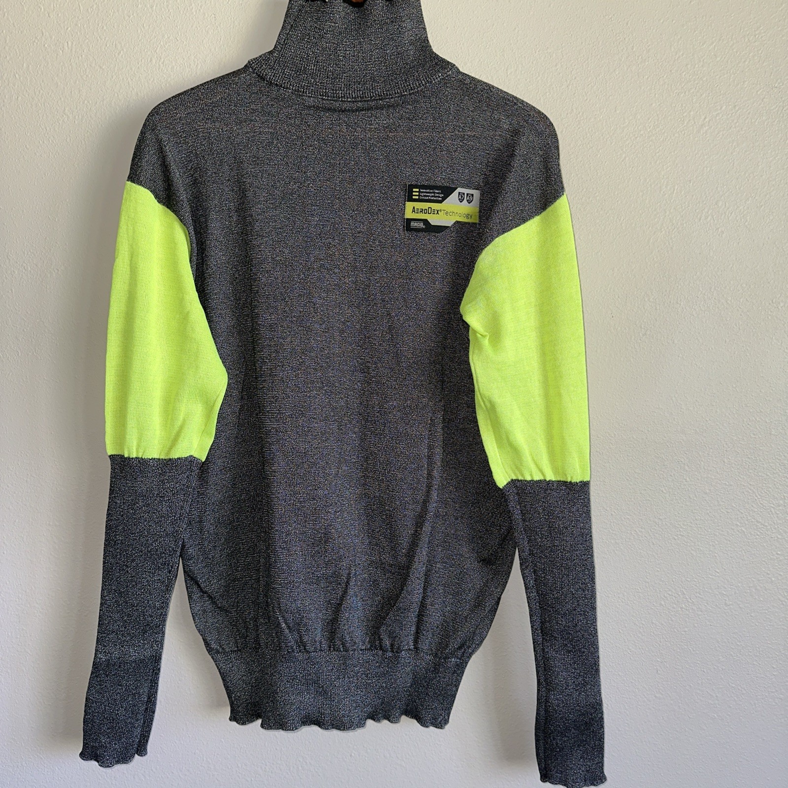 MAGID Aerodex Technology ASKI A7 ANSI A9 Cut Pullover Fitted Turtleneck Sz L