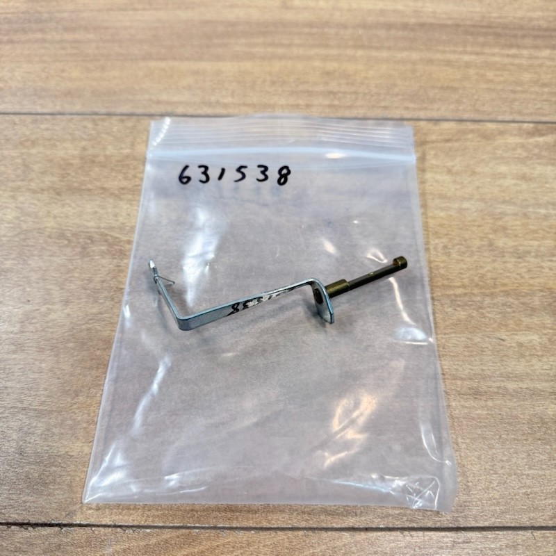 New TECUMSEH OEM NOS ENGINE CHOKE SHAFT / 631538