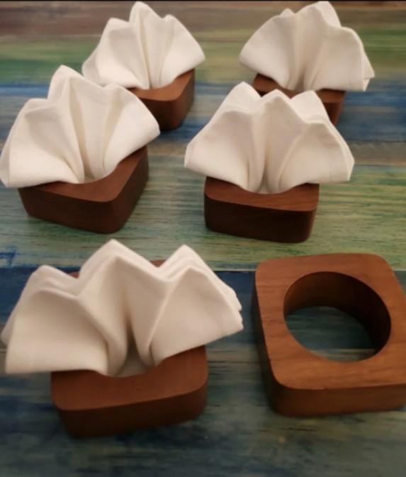 New Napkin Rings Solid Wood Set Of 6