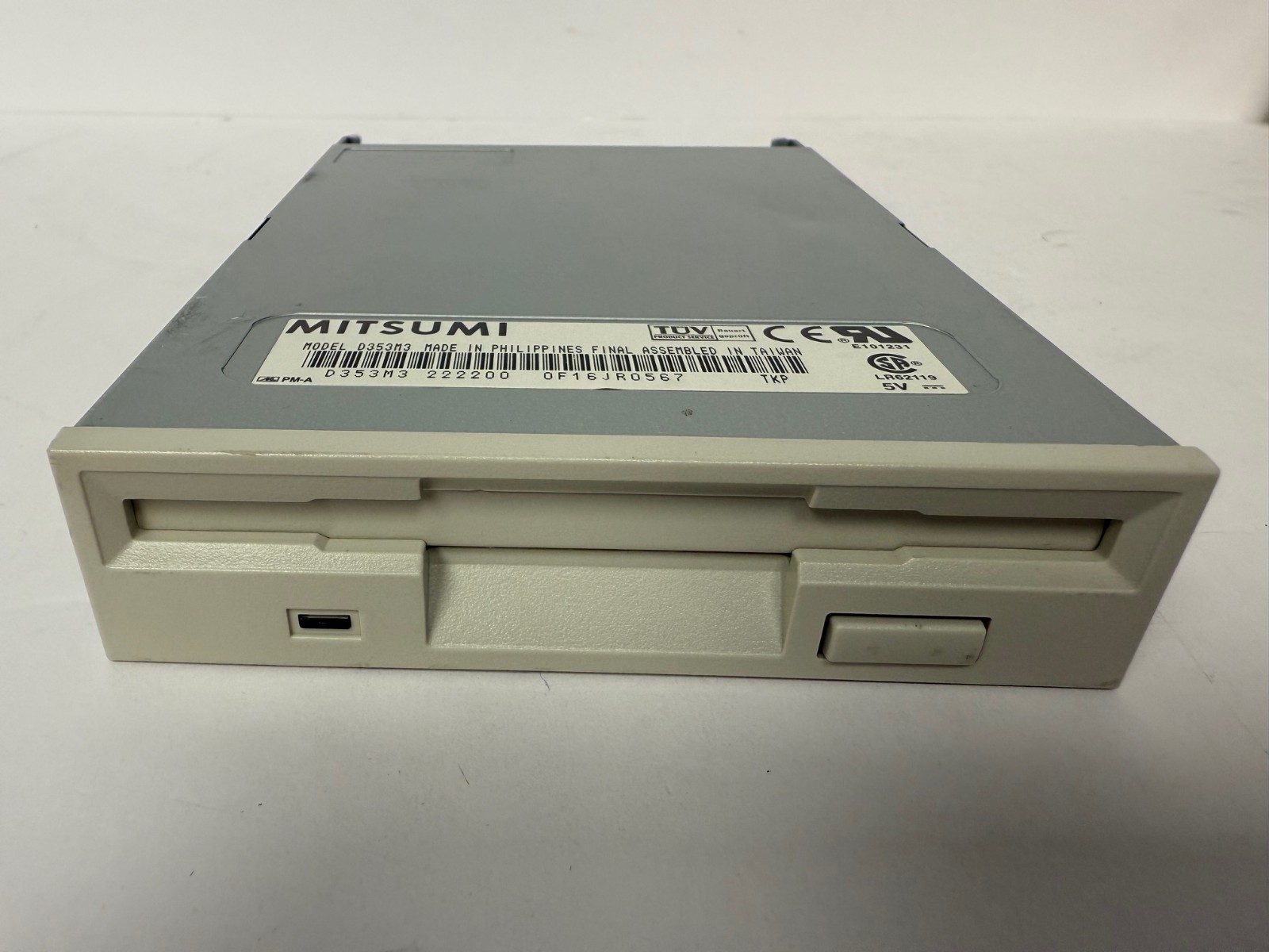 MITSUMI D353M3 3.5" 1.44MB FLOPPY DRIVE WHITE BEZEL