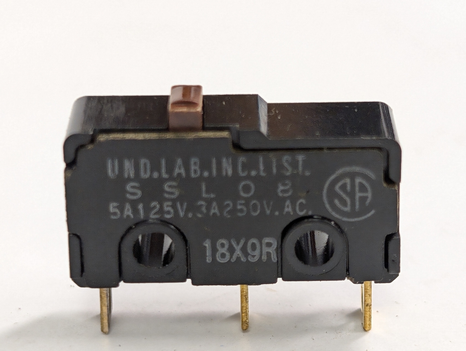 OMRON NORMALLY OPEN/NORMALLY CLOSED MINIATURE MICRO SWITCH (2 PACK)