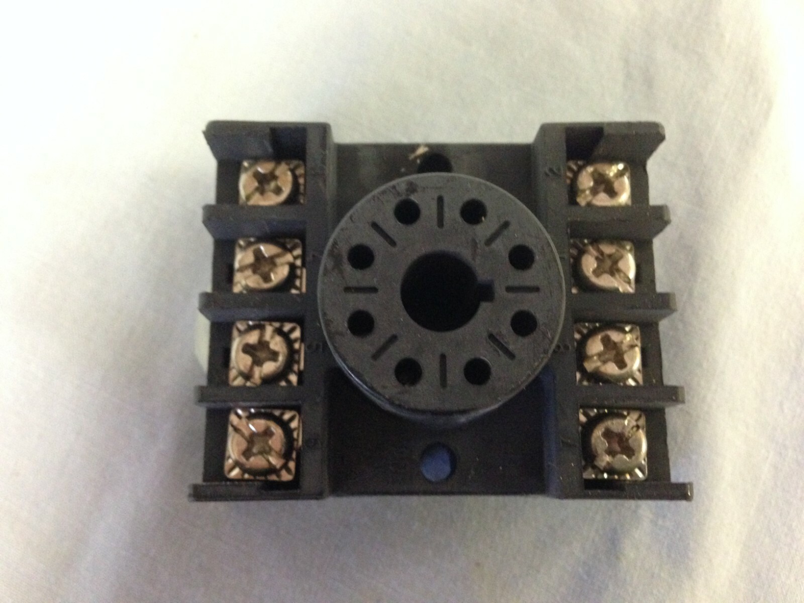 CUSTOM CONNECTOR CORP. OT08-PC 0T08-PC Relay Socket 300V 10A