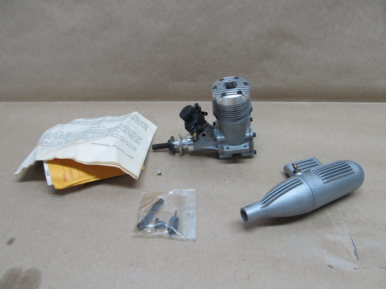 K & B .40 R/C Engine With Irvine Carburetor