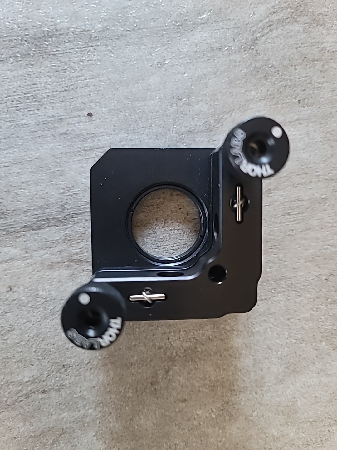 Thorlabs KM100T - SM1-Threaded Kinematic Mount for Thin Ø1" Optics