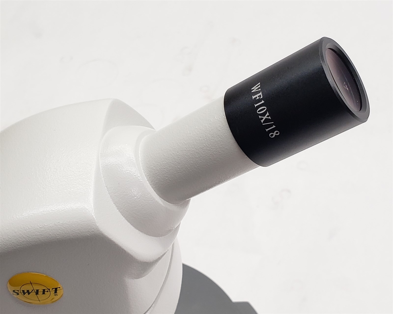Swift M3600/M3700 Lab Illuminating Monocular Microscope w/3* Objective lens