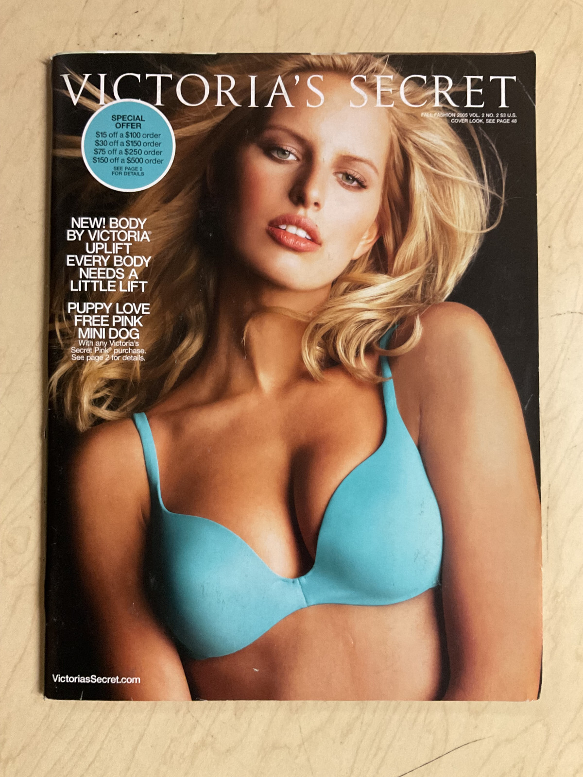 Victoria's Secret Fall Fashion 2005 Vol. 2 No.2 Karolina Kurkova sexy cover