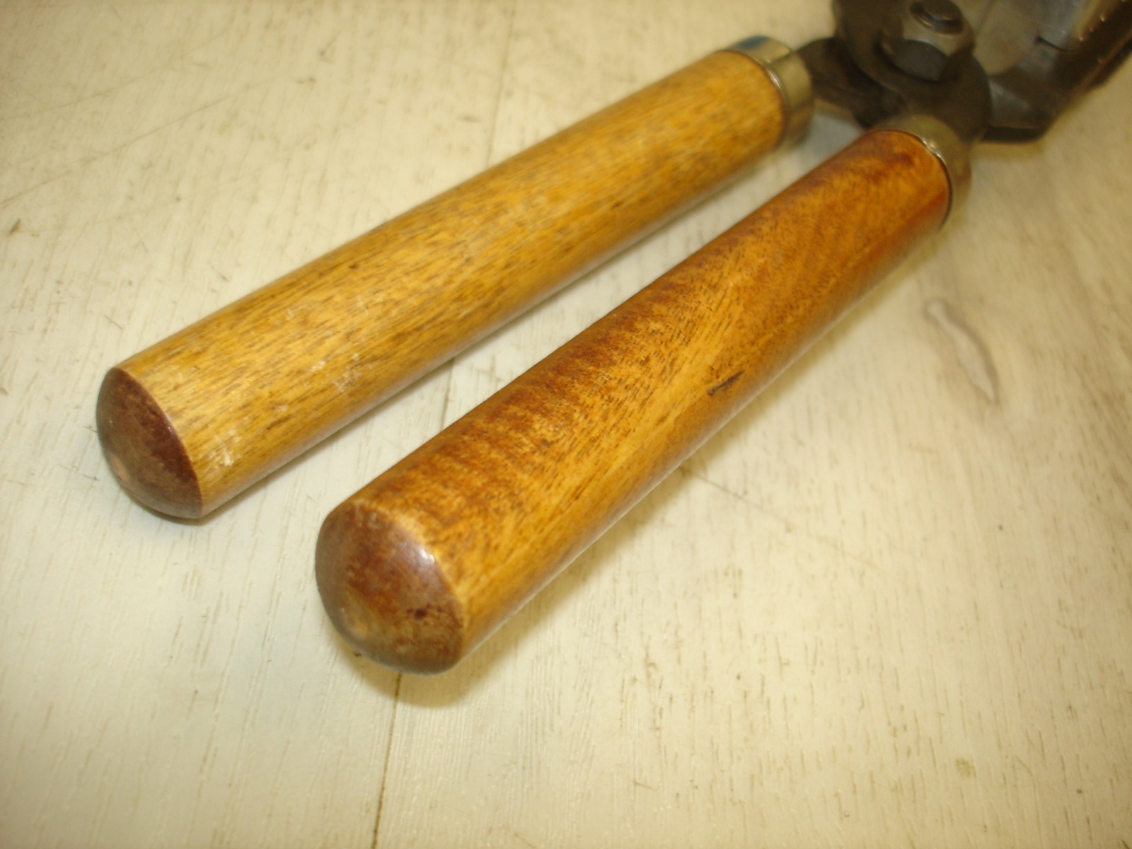 Lee 90382 2-Cavity bullet Mold
