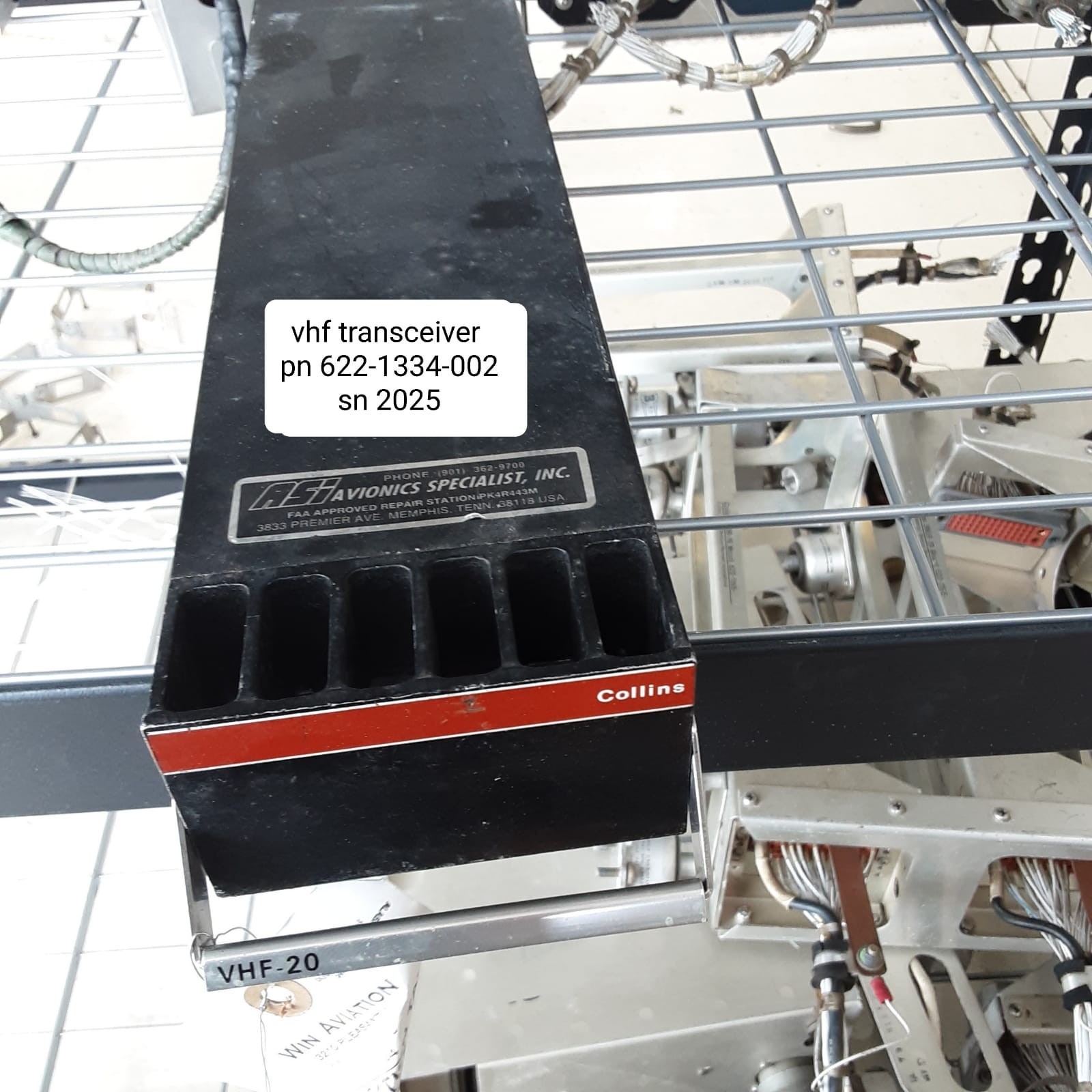 COLLINS TRANSCIEVER P/N 622-1334-002