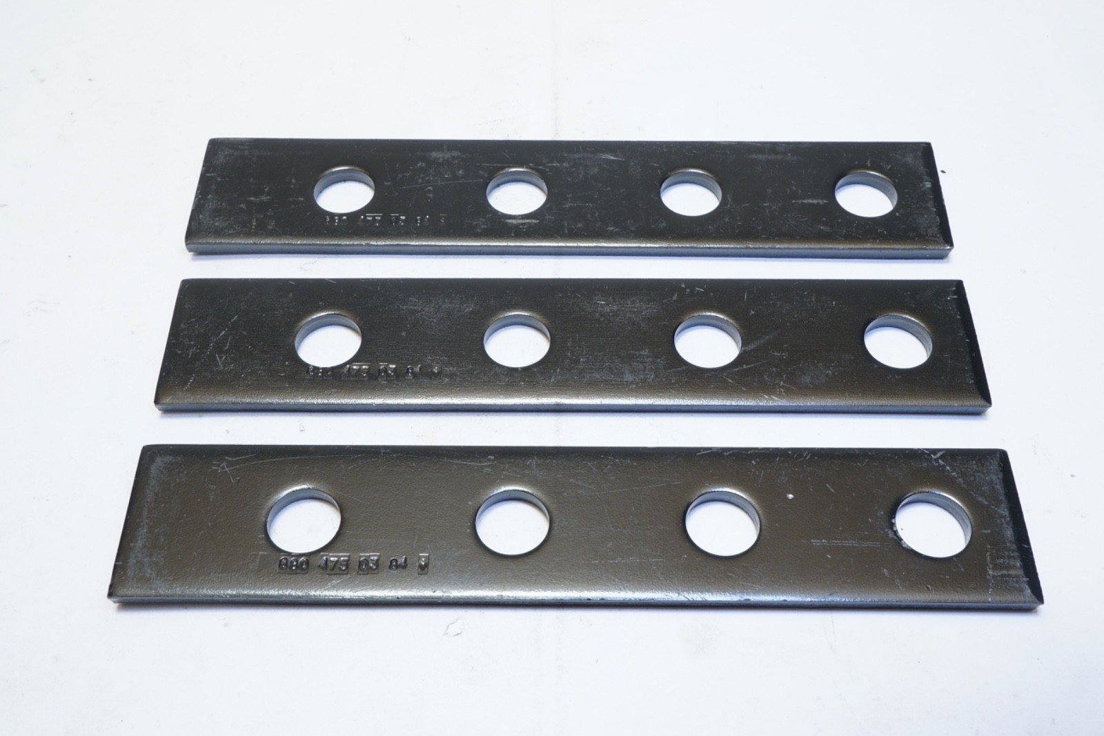 New Lot of 3 Freightliner Spacer Rectangular Steel A-680-475-03-84 Ships FREE