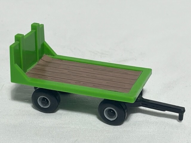 ERTL Deutz Allis Hay Rack Wagon, Dated Aug 1 '86, Green, 1/64