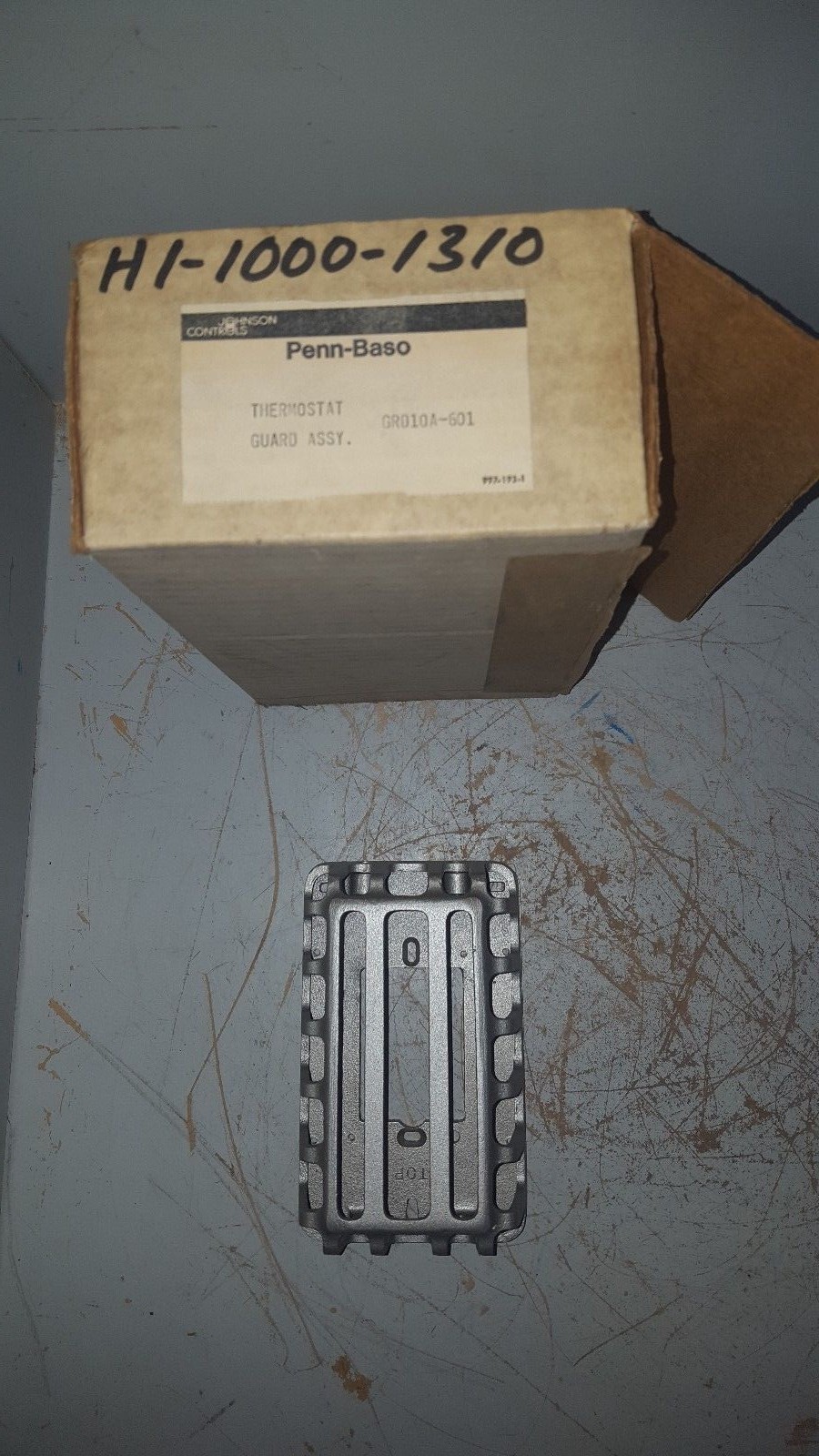 Johnson Controls Penn-Baso Thermostat Guard Assy., GRD10A-601