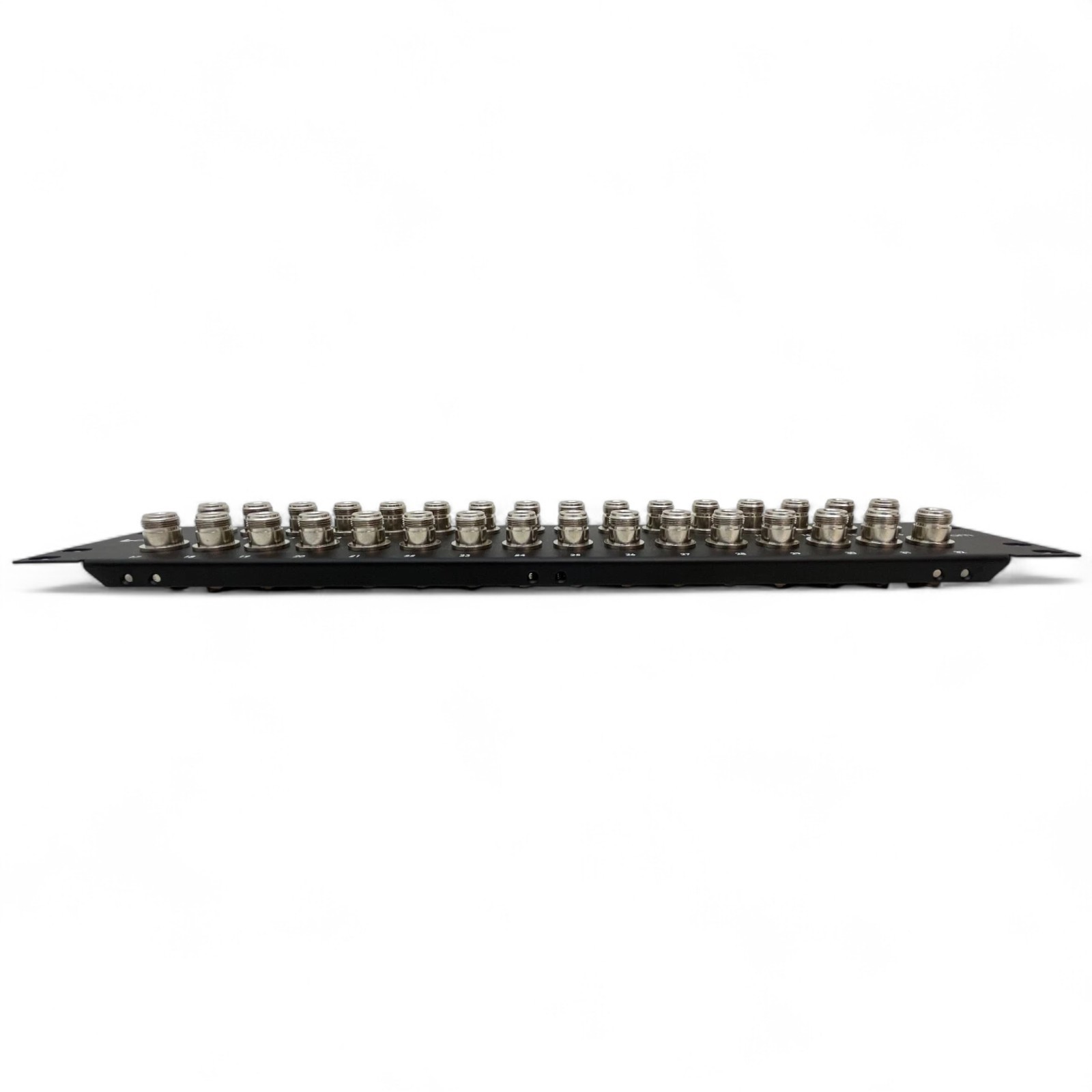 L-Com 32-Port TNC Female Bulkhead Feed-Through Panel 2U Rack Mount Patch Panel