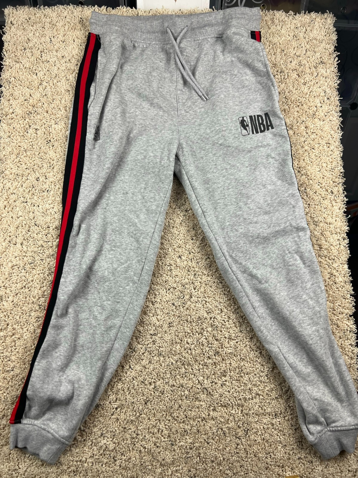 NBA Sweatpants Mens Size Large Gray Joggers Tapered Leg SpellOut Logo Striped