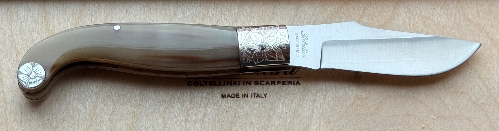 Saladini Fiorentino Folding knife  OX Horn Handles  Made in Italy