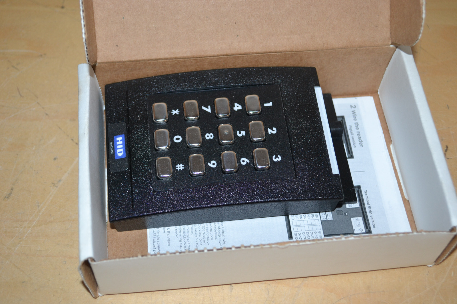 HID pivCLASS RK40-H Smart Card Reader 921NHPTEK0036M - NEW (v)
