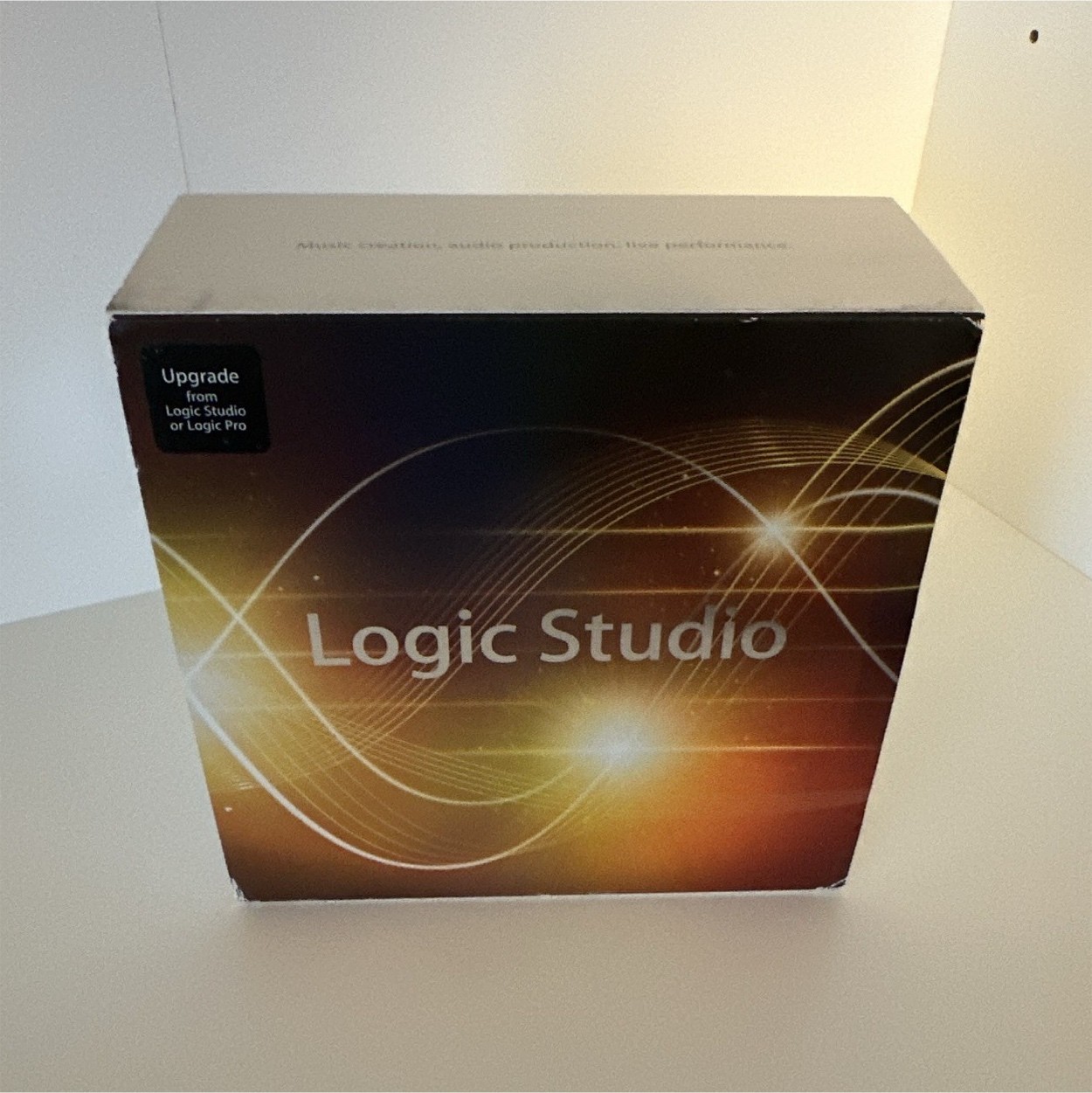 Apple Logic Studio v2.1 Upgrade Pro DAW DVD Upgrade for Mac OS X (English)