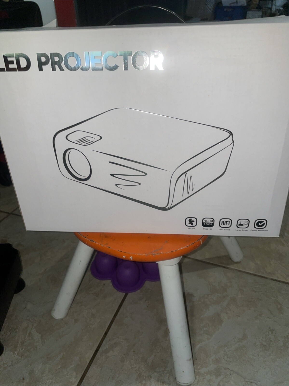 Higfra LED Projector