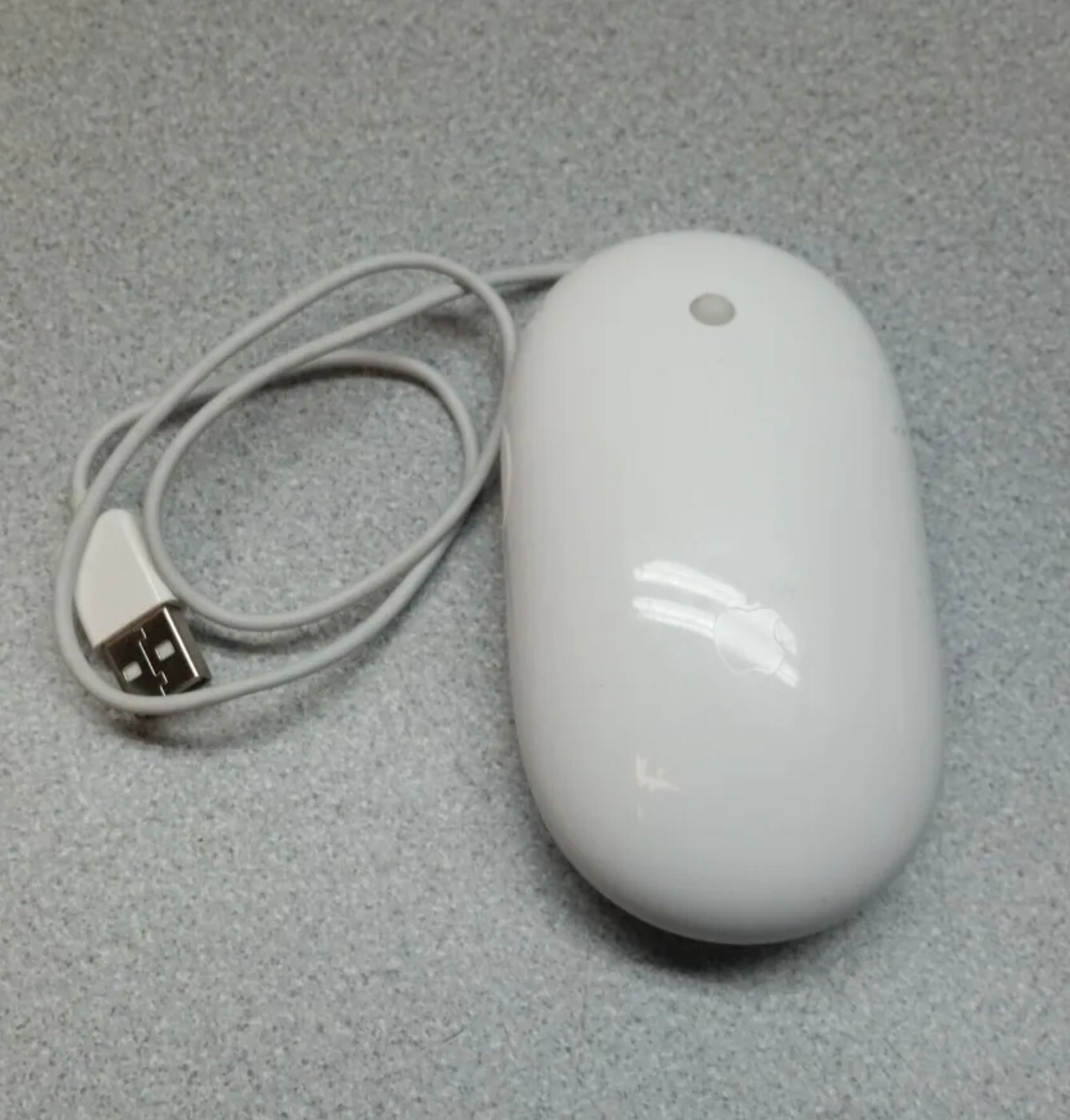 Apple A1152 Wired Mighty Mouse White USB Optical Mouse OEM/Genuine Apple Mac
