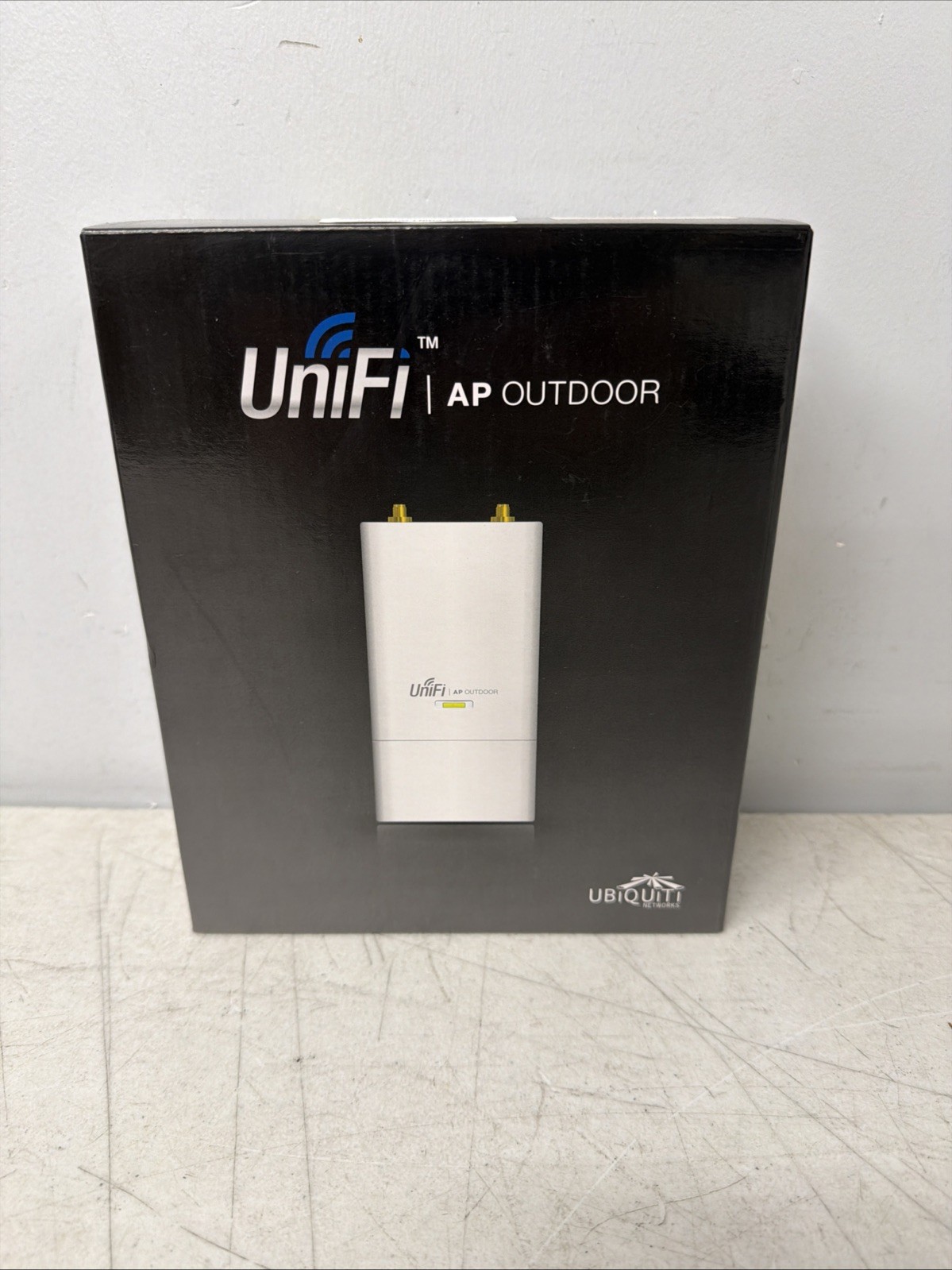 Ubiquiti UniFi AP Outdoor 5 GHz Wireless Access Point UAP-Outdoor5 (NEW IN BOX)