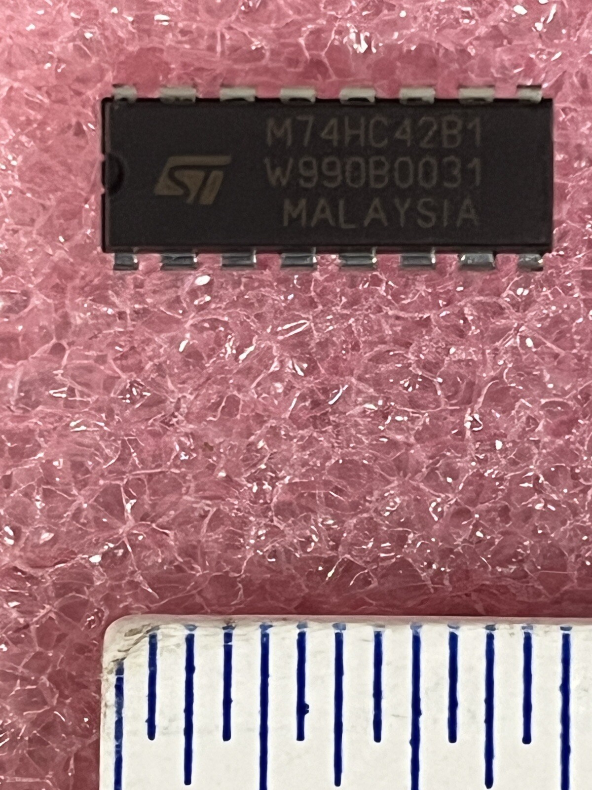 M74HC42B1 IC BCD TO DECIMAL DECODER CMOS 14 PIN DIP ST MICRO (LOT OF 1)