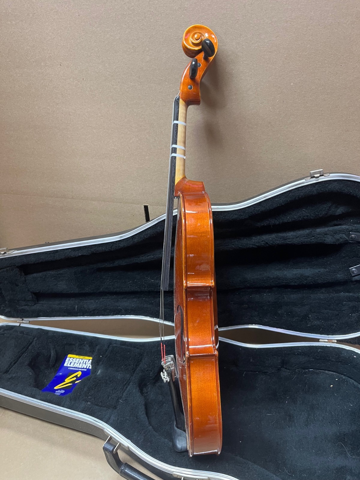 Hermann Beyer E201/3 3/4 Violin W/ Case