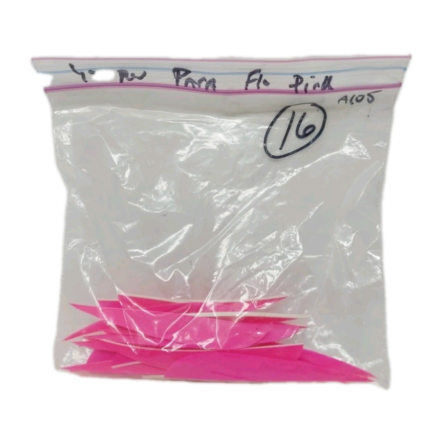 16 Count Archery Arrow Feathers 4" Right Wing Parabolic: Fluorescent Pink