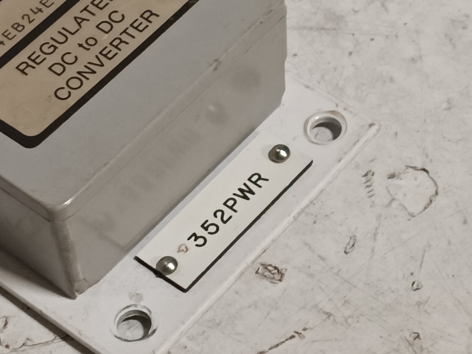 Acopian 24EB24E60 DC-DC Converter/Regulated Power Supply Single Output