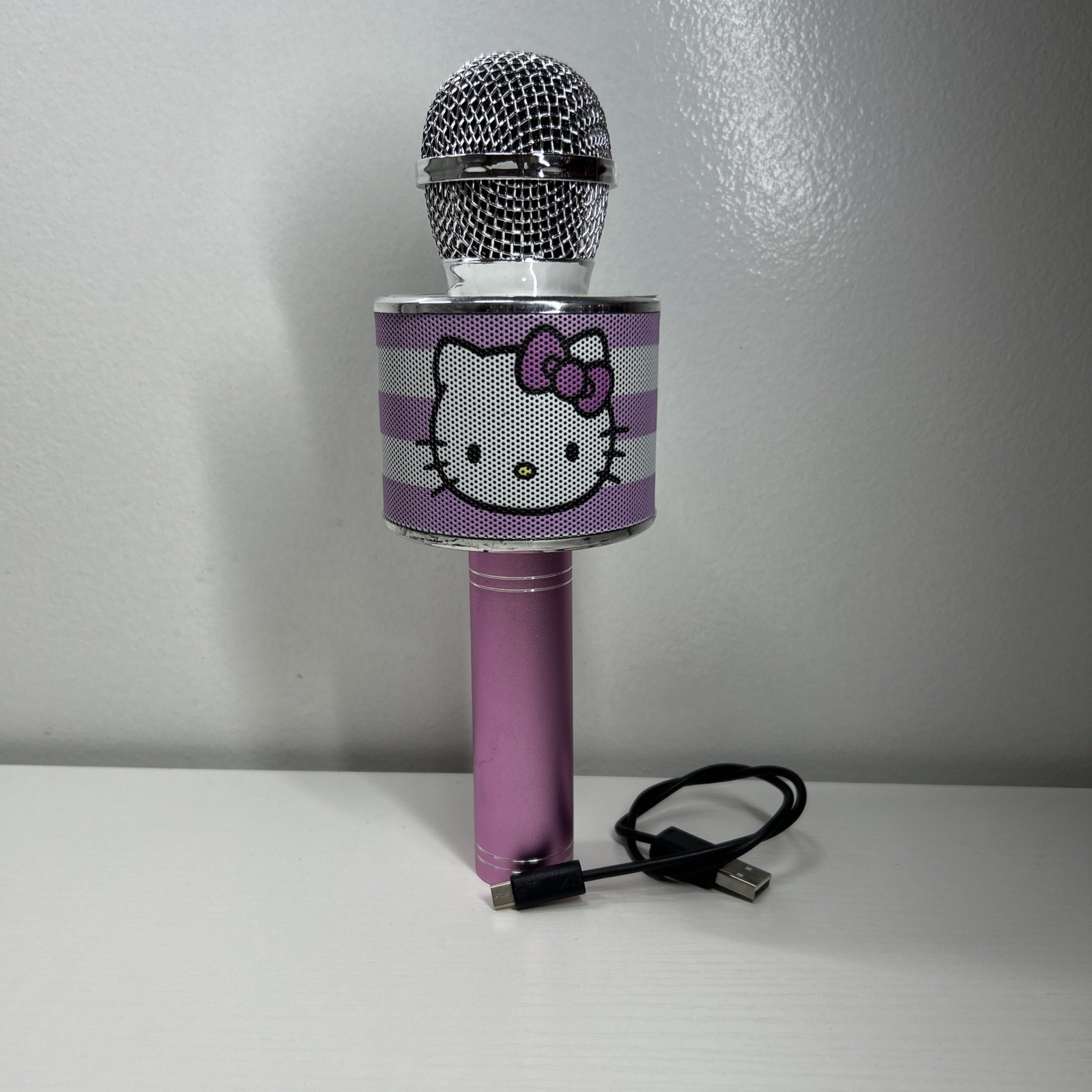 Hello Kitty Bluetooth Wireless Karaoke Microphone Purple