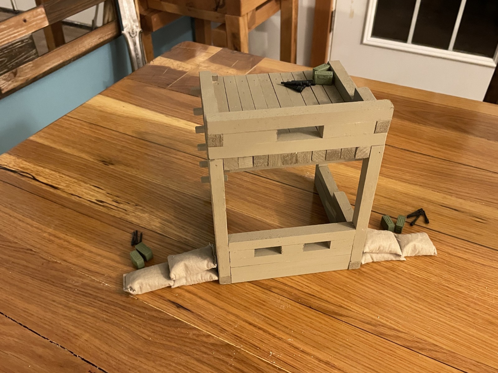Tank battlefield scenery watchtower, TK Scale (1/16th Tank Scale), Squad size