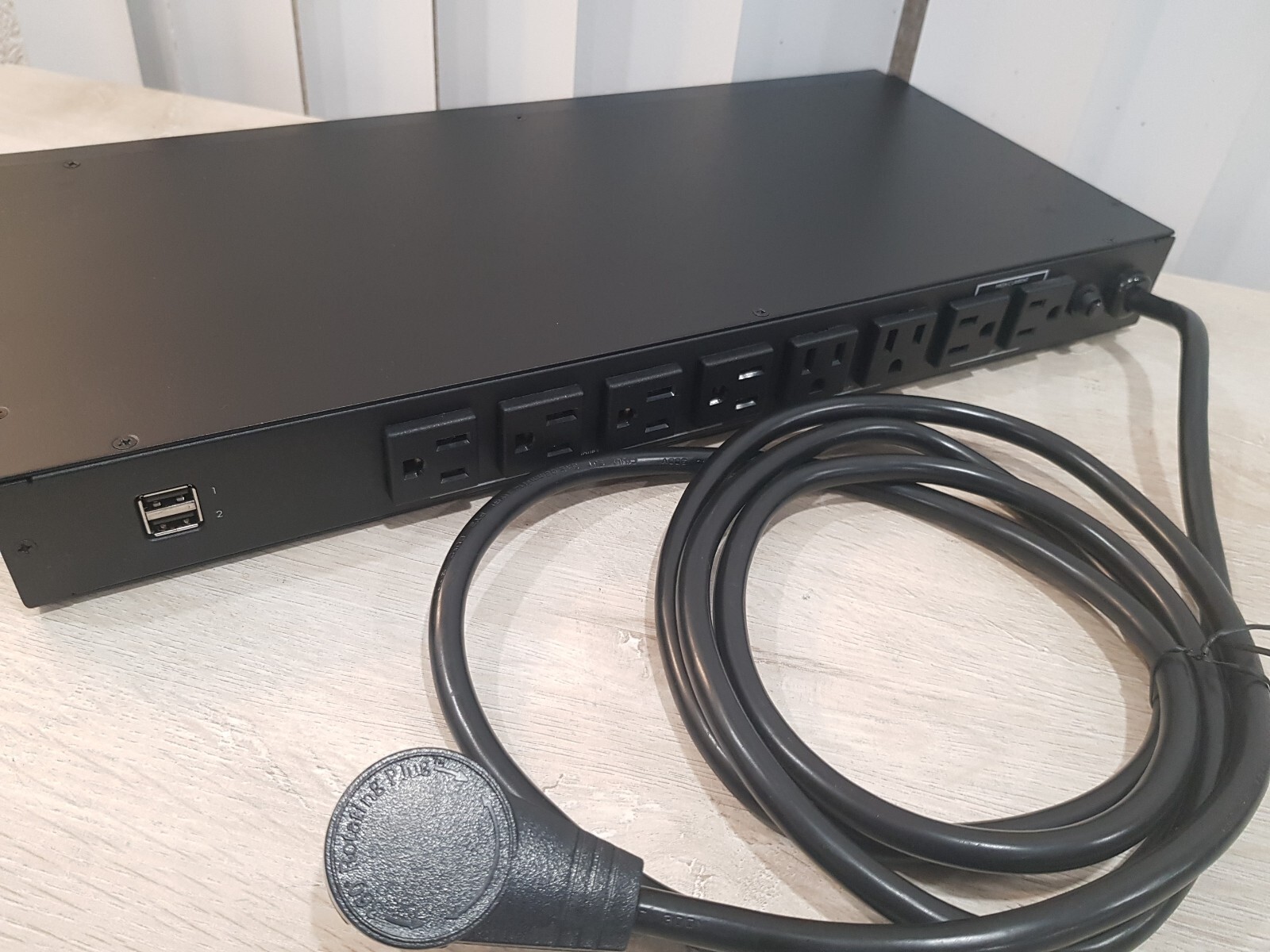ELAC Protek PR-81B 9 Outlet Surge Protector, Power Conditioner-Bluetooth App