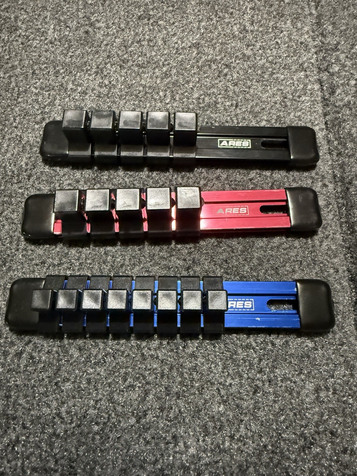 ARES Aluminum Socket Rails
