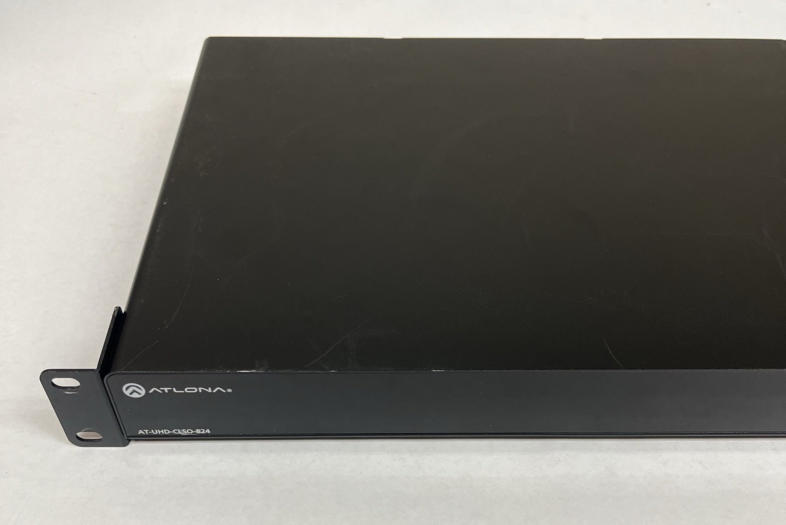 Atlona AT-UHD-CLSO-824 8x2 Multi-Format Matrix Switcher 4K / UHD