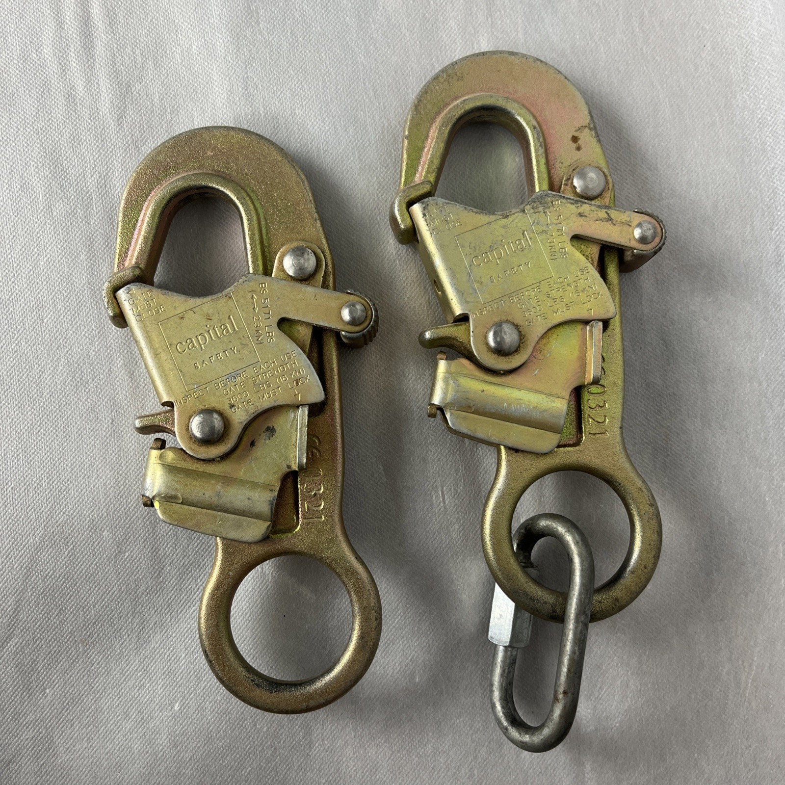Lot of 2 Self Locking Snap Hook CAPITAL Safety 6" rated at 3600 lb/18KN
