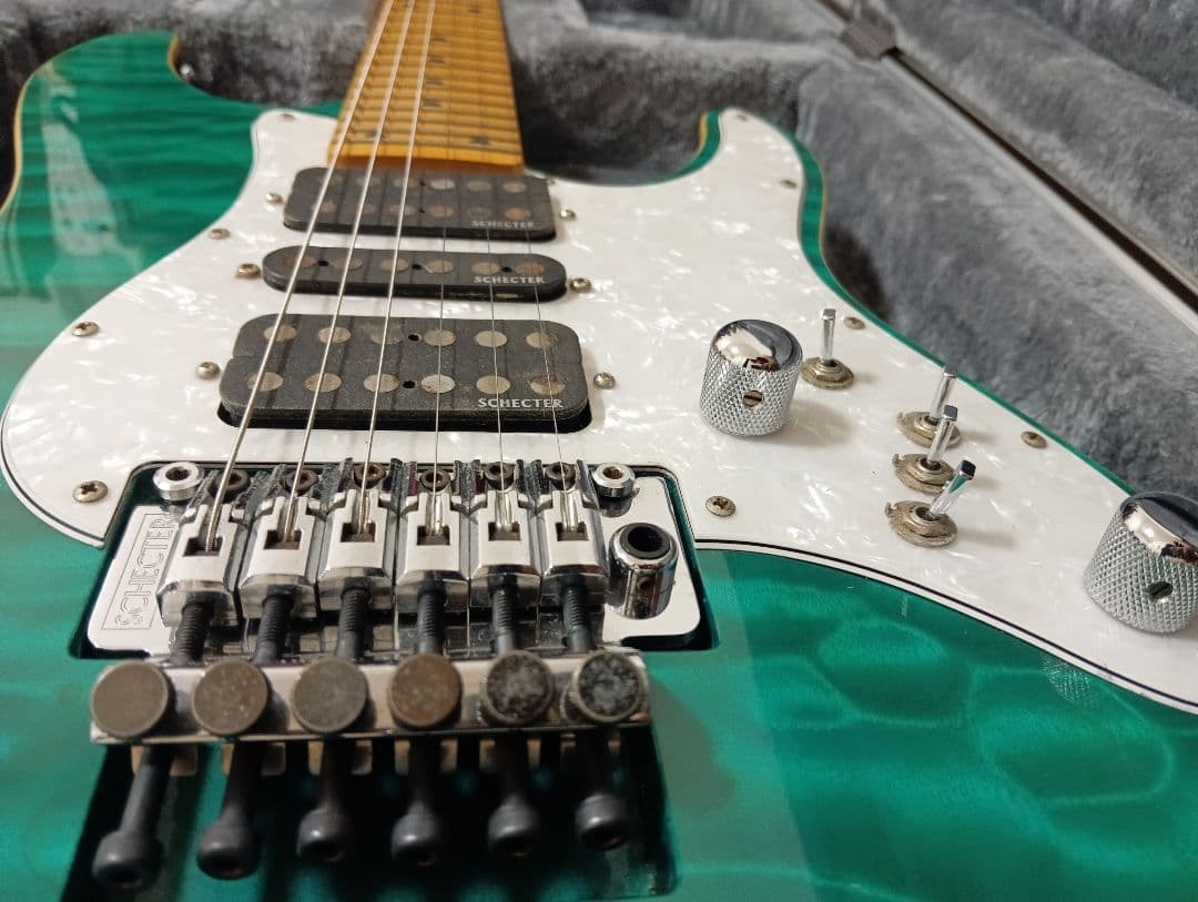 Schecter